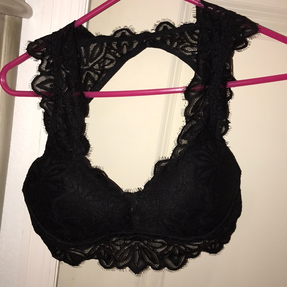 PINK VS Black Push-Up Eyelash Lace Bralette 36C